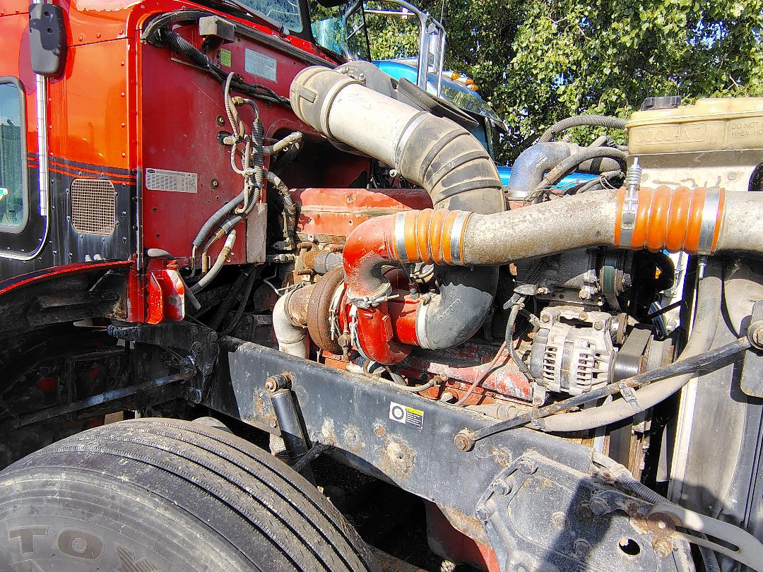 2008 PETERBILT 386 - Image 18